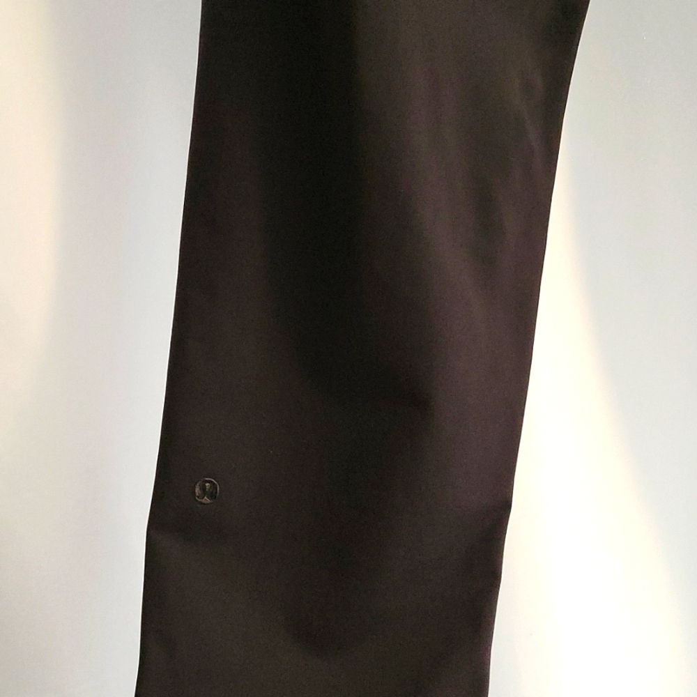 Lululemon pant - Picture 3 of 3